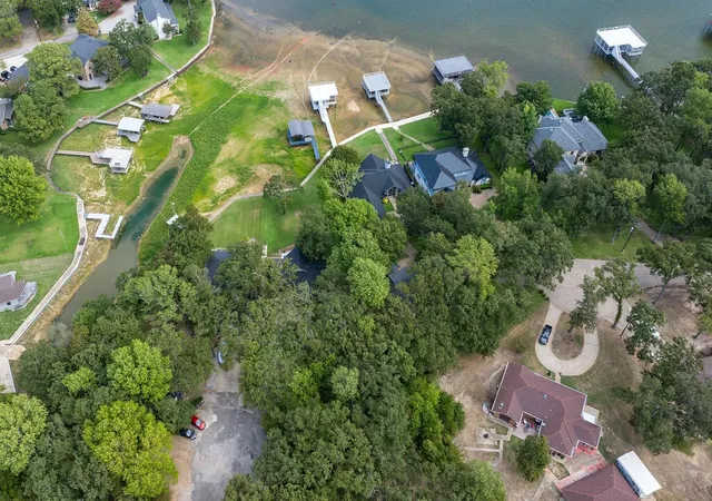 Photo 2 of Single family home for sale at 232 Morning Dove Rd, Trinidad, TX 75163 | MLS# 21393228 | Listing updated on 2026-09-25