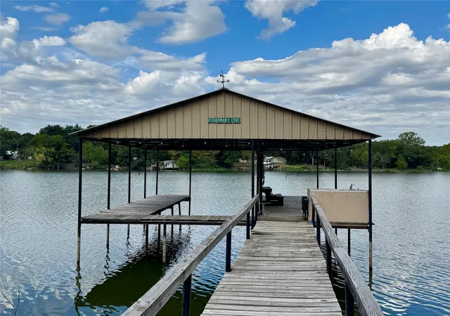 Photo 1 of Sale Pending at 10122 Ash Cvs, Wills Point, TX 75169 | MLS# 21395259 | Listing updated on 2026-09-28