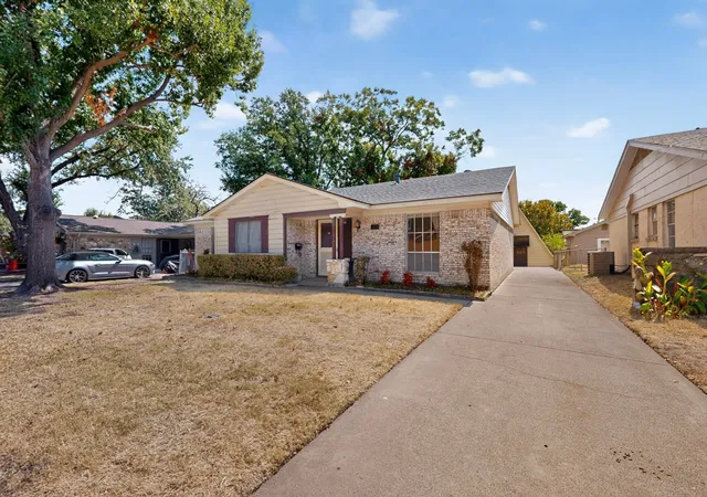 Photo 2 of Single family home for sale at 4638 Colgate Ln, Garland, TX 75042 | MLS# 21394947 | Listing updated on 2026-10-04