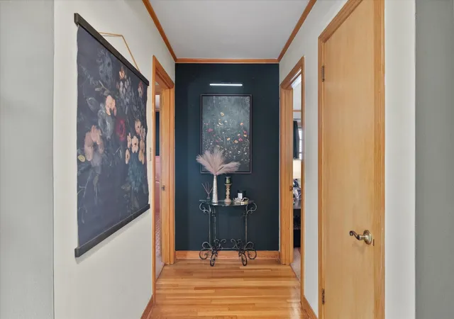 Photo 3 of Single family home for sale at 708 S Palestine St, Athens, TX 75751 | MLS# 21394457 | Listing updated on 2026-09-25
