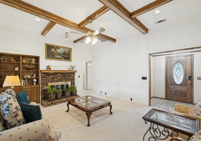 Photo 3 of Single family home for sale at 902 N Allen Hts Dr, Allen, TX 75002 | MLS# 21394396 | Listing updated on 2026-09-25