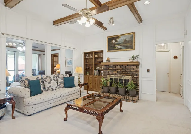 Photo 4 of Single family home for sale at 902 N Allen Hts Dr, Allen, TX 75002 | MLS# 21394396 | Listing updated on 2026-09-25