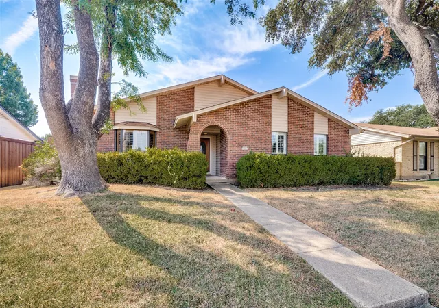 Photo 1 of Single family home for sale at 2202 Village Crst Dr, Garland, TX 75044 | MLS# 21395551 | Listing updated on 2026-09-25