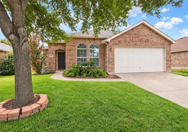 Photo 1 of Single family home for sale at 1003 Trickham Dr, Forney, TX 75126 | MLS# 21395480 | Listing updated on 2026-10-09