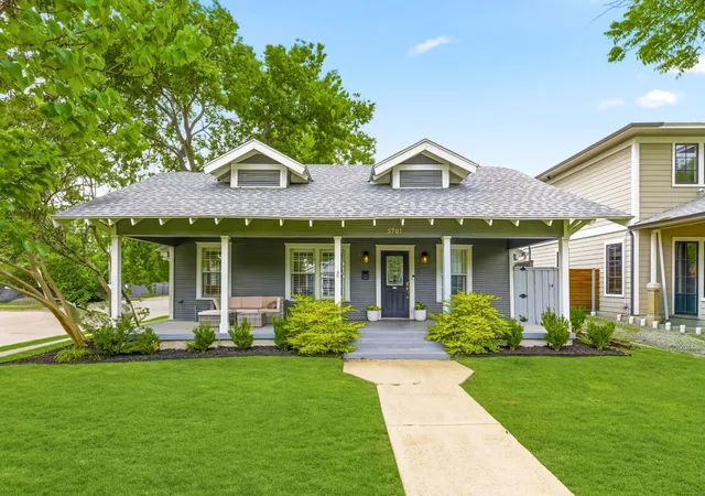Photo 1 of Single family home for sale at 5701 Velasco Ave, Dallas, TX 75206 | MLS# 21395415 | Listing updated on 2026-09-30