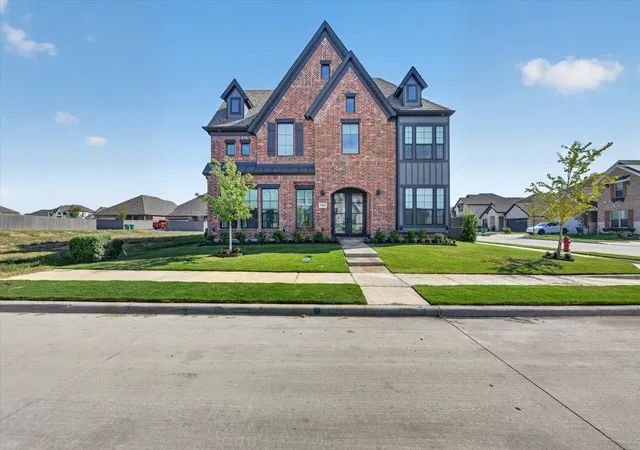 Photo 1 of Single family home for sale at 3502 Burdock Ln, Venus, TX 76084 | MLS# 21395508 | Listing updated on 2026-10-10