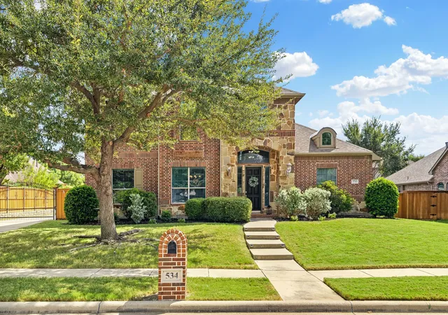 Photo 1 of Single family home for sale at 534 Waters Edge Way, Murphy, TX 75094 | MLS# 21394471 | Listing updated on 2026-10-09