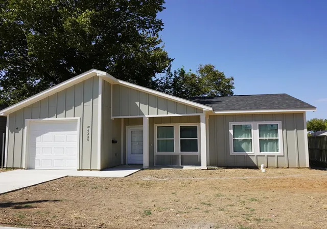 Single family home for sale at 4335 Marshall Dr, Dallas, TX 75210 | MLS# 21393477