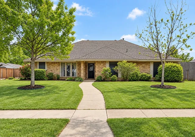 Photo 3 of Sale Pending at 4120 Merriman Dr, Plano, TX 75074 | MLS# 21395435 | Listing updated on 2026-09-28