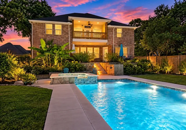 Photo 1 of Single family home for sale at 308 Familia Ct, Azle, TX 76020 | MLS# 21394526 | Listing updated on 2026-09-26