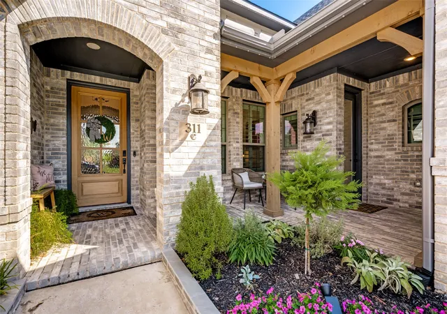 Photo 3 of Single family home for sale at 311 Waters Edge Dr, Argyle, TX 76226 | MLS# 21392668 | Listing updated on 2026-10-09