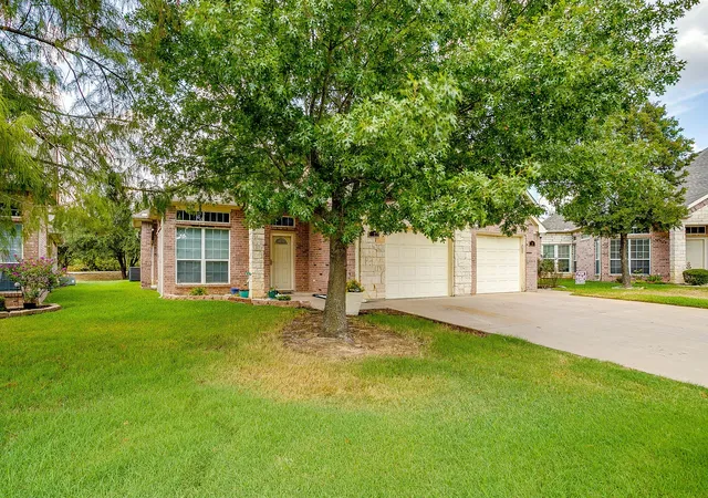 Photo 2 of Single family home for sale at 501 S Old Betsy Rd #7, Keene, TX 76059 | MLS# 21395549 | Listing updated on 2026-10-08