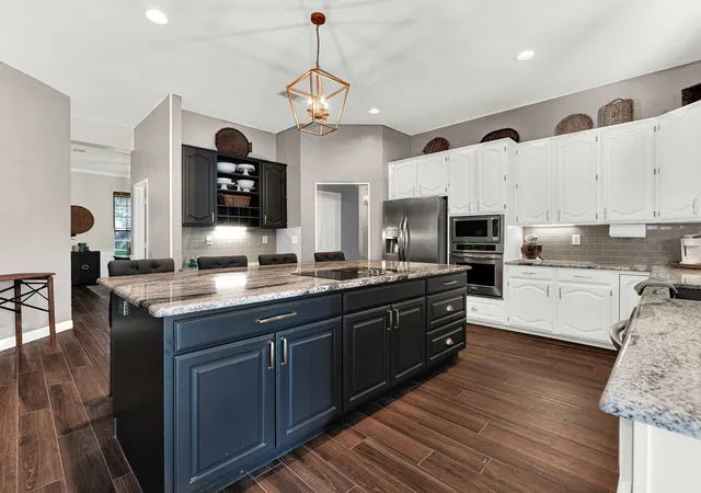 Photo 1 of Single family home for sale at 3303 Stonehenge Dr, Richardson, TX 75082 | MLS# 21394644 | Listing updated on 2026-09-28