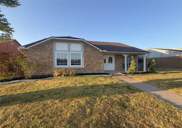 Photo 1 of Single family home for sale at 8601 Woodside Rd, Rowlett, TX 75088 | MLS# 21395694 | Listing updated on 2026-10-07