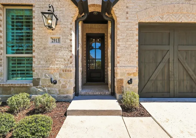 Photo 3 of Single family home for sale at 2913 Stonefield, The Colony, TX 75056 | MLS# 21395653 | Listing updated on 2026-09-25