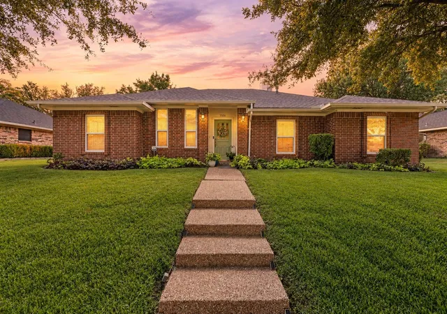 Photo 1 of Single family home for sale at 5506 Coronado Dr, Garland, TX 75043 | MLS# 21390302 | Listing updated on 2026-10-08