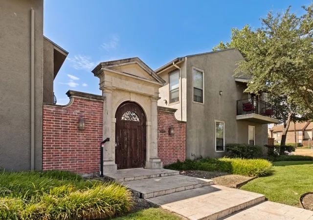 Photo 3 of Condo for sale at 5806 Birchbrook Dr #210, Dallas, TX 75206 | MLS# 21395697 | Listing updated on 2026-09-28