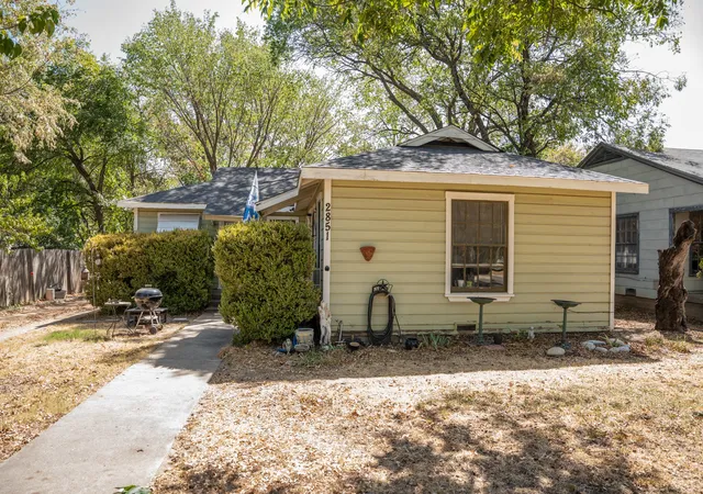Photo 2 of Multi family home for sale at 2849 Handley Dr, Fort Worth, TX 76112 | MLS# 21385667 | Listing updated on 2026-10-03