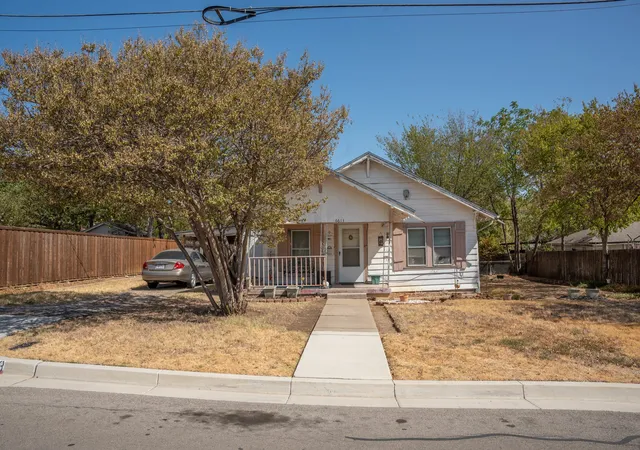 Photo 1 of Single family home for sale at 6613 Routt St, Fort Worth, TX 76112 | MLS# 21385660 | Listing updated on 2026-10-04