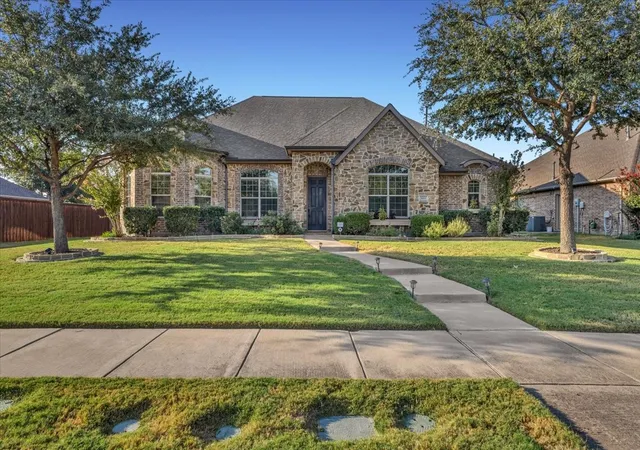 Photo 1 of Single family home for sale at 5091 Linda Ln, Frisco, TX 75033 | MLS# 21394491 | Listing updated on 2026-09-26