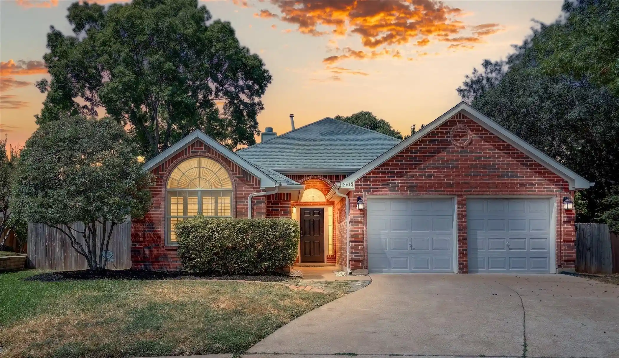 Photo 1 of Sale Pending at 2613 Lakeshore Dr, Flower Mound, TX 75028 | MLS# 21390661 | Listing updated on 2026-10-27
