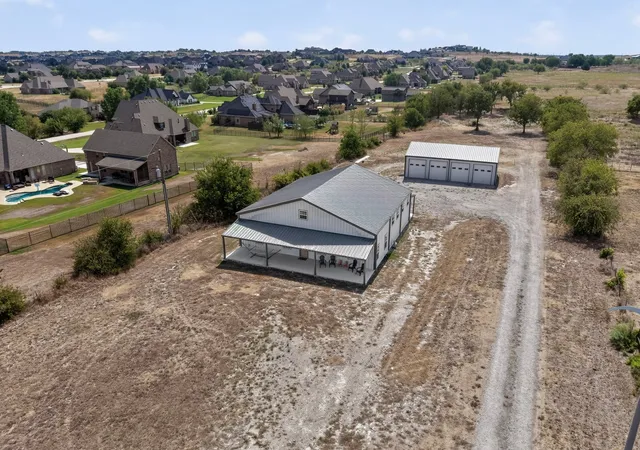 Photo 4 of Single family home for sale at 5077 S Fm 5, Aledo, TX 76008 | MLS# 21394842 | Listing updated on 2026-09-26