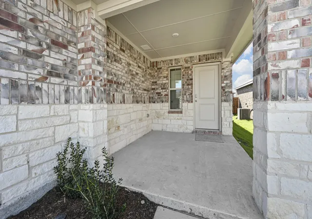 Photo 3 of Single family home for sale at 824 Millpond Dr, Princeton, TX 75407 | MLS# 21395846 | Listing updated on 2026-10-05