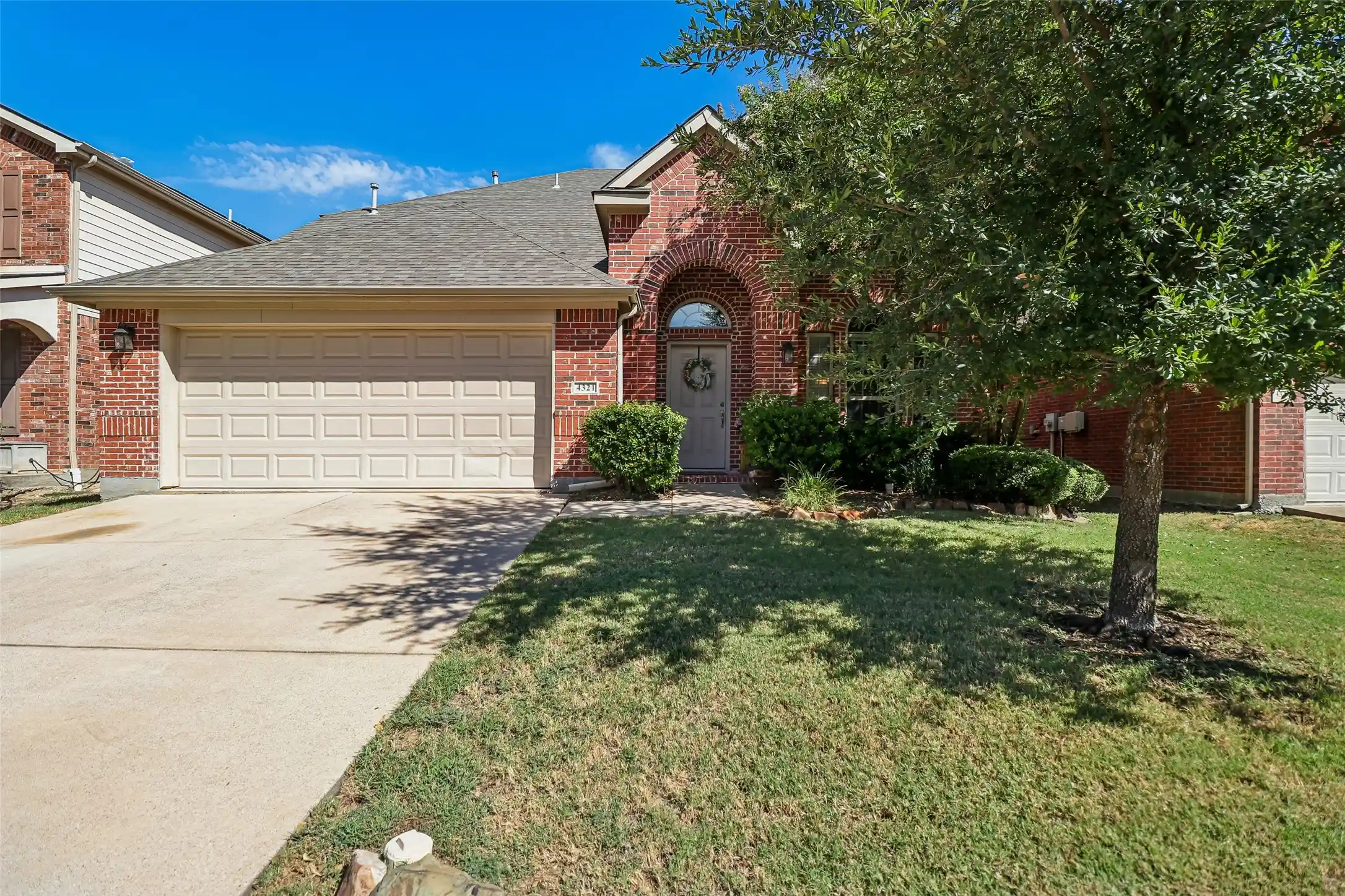Photo 1 of Single family home for sale at 4321 Summer Star Ln, Fort Worth, TX 76244 | MLS# 21392149 | Listing updated on 2026-10-26