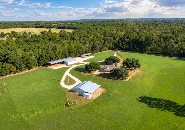 Photo 1 of Land for sale at 3219 County Rd 1508, Jacksonville, TX 75766 | MLS# 21395858 | Listing updated on 2026-09-26