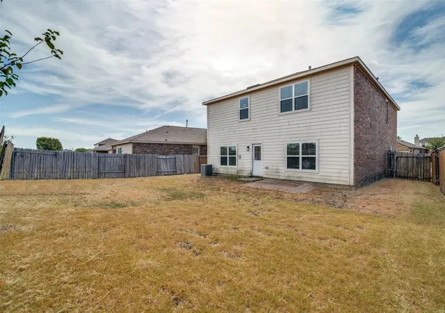 Photo 24 of Single family home for sale at 2045 Gardenia Dr, Forney, TX 75126 | MLS# 21395899 | Listing updated on 2026-10-08