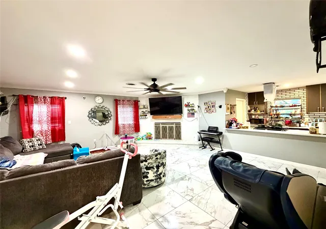 Photo 3 of Single family home for sale at 1209 Rosewood Hills Dr, Garland, TX 75040 | MLS# 21395542 | Listing updated on 2026-09-28