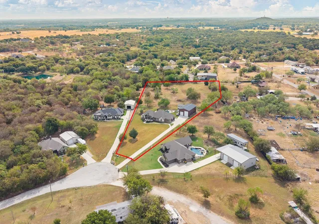 Photo 2 of Single family home for sale at 2533 Lime Ct, Burleson, TX 76028 | MLS# 21393356 | Listing updated on 2026-10-10