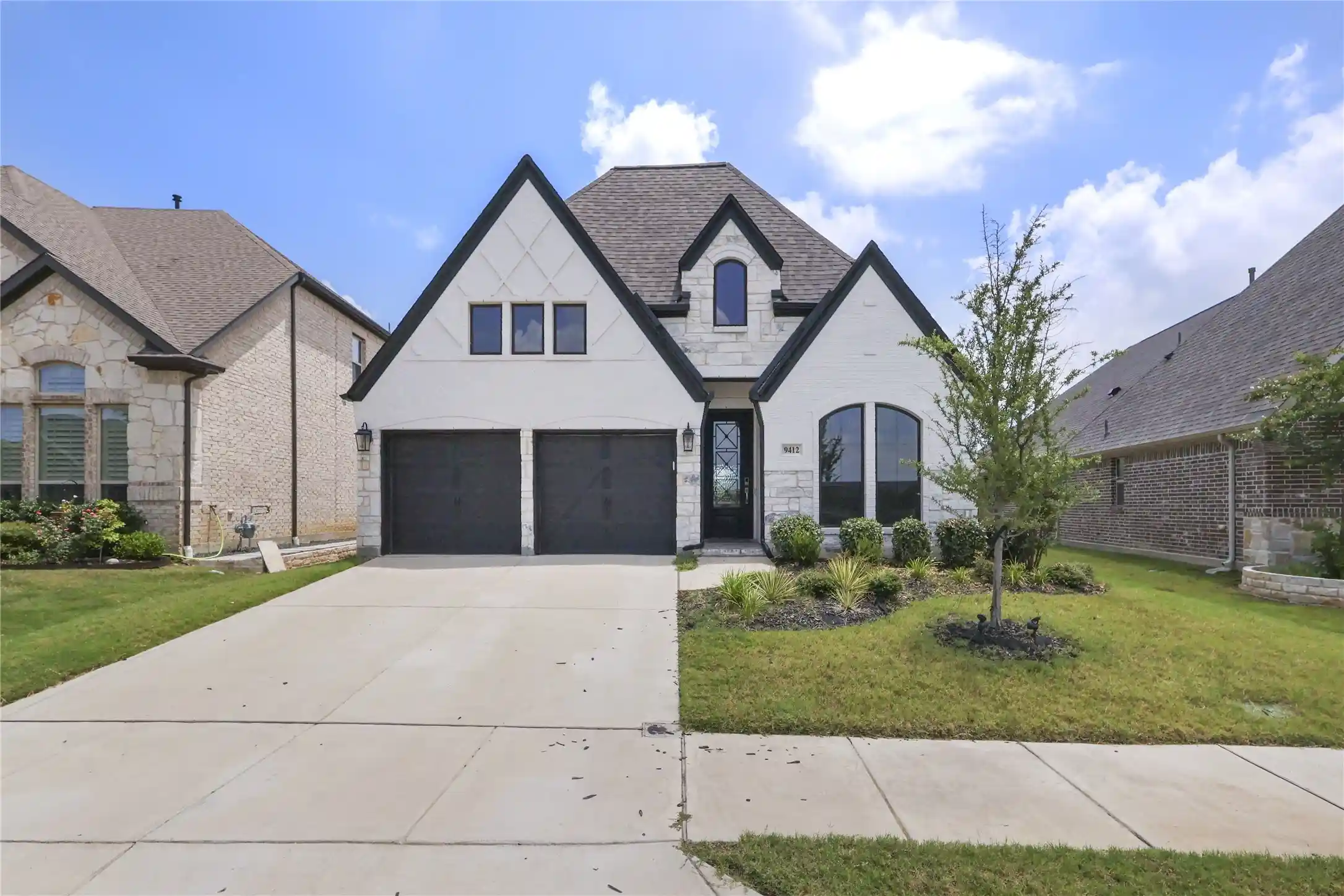 Photo 1 of Single family home for sale at 9412 Blue Stem Ln, Little Elm, TX 75068 | MLS# 21395849 | Listing updated on 2026-10-24