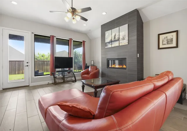 Photo 2 of Single family home for sale at 9412 Blue Stem Ln, Little Elm, TX 75068 | MLS# 21395849 | Listing updated on 2026-10-07
