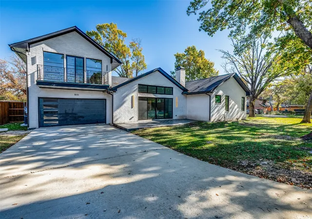 Photo 1 of Single family home for sale at 3221 S Glenbrook Dr, Garland, TX 75041 | MLS# 21395929 | Listing updated on 2026-09-27