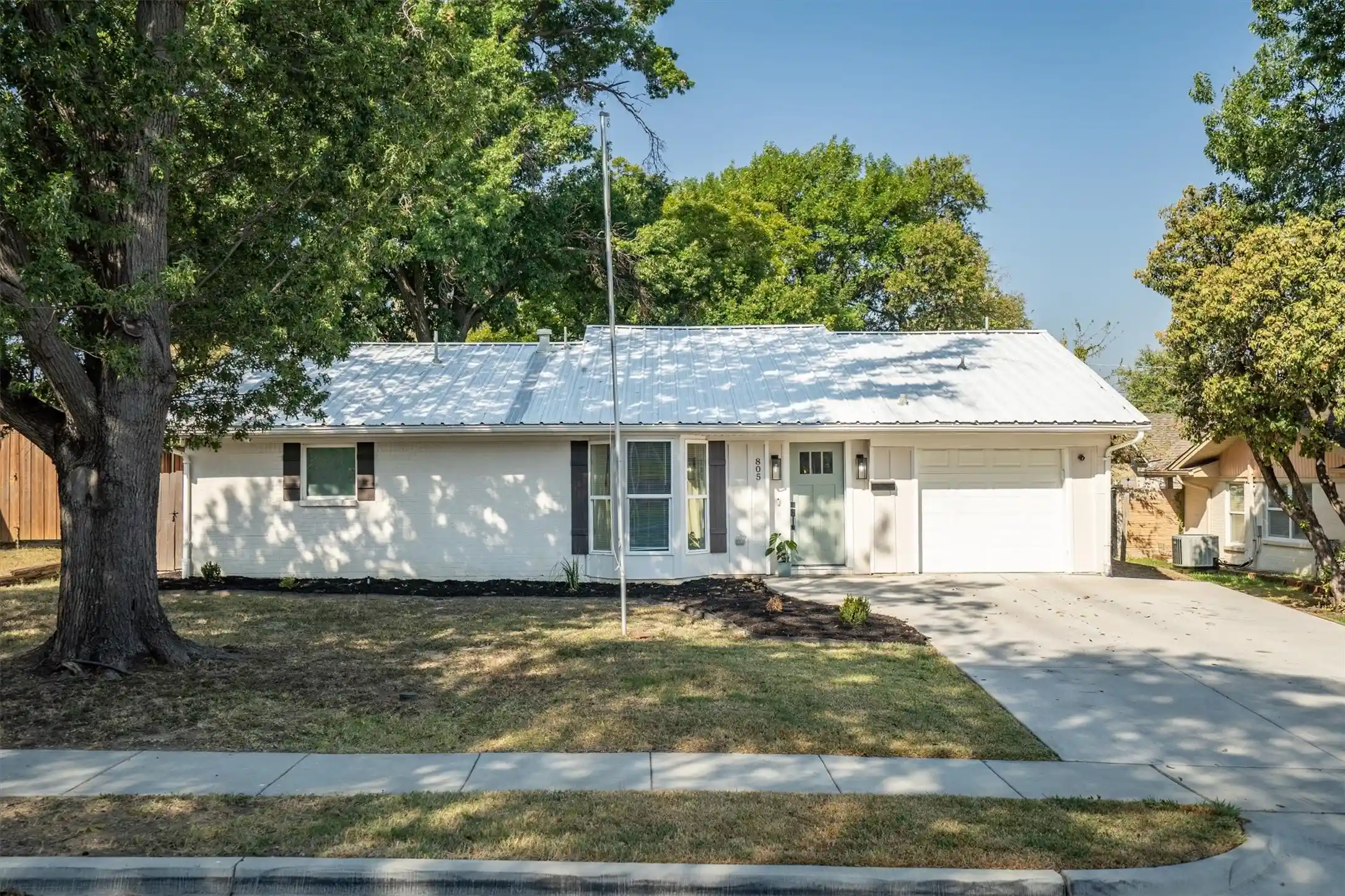 Photo 1 of Sale Pending at 805 Nw 14th Street, Grand Prairie, TX 75050 | MLS# 21395112 | Listing updated on 2026-10-21