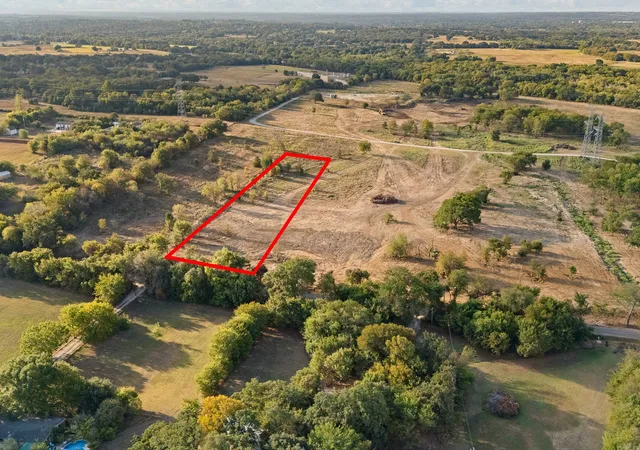 Photo 2 of Land for sale at 4856 County Rd 707, Alvarado, TX 76009 | MLS# 21383287 | Listing updated on 2026-10-01