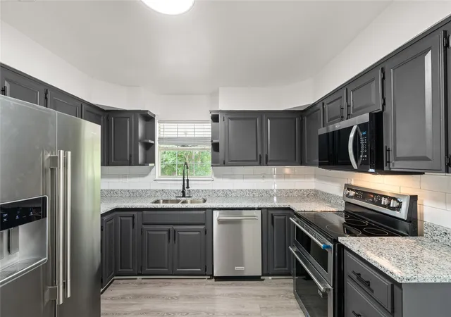 Photo 1 of Single family home for sale at 257 Private Rd 7219, Wills Point, TX 75169 | MLS# 21395631 | Listing updated on 2026-09-26