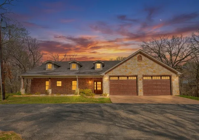 Photo 1 of Single family home for sale at 22782 N Us Hwy 69, Mineola, TX 75773 | MLS# 21396019 | Listing updated on 2026-09-26