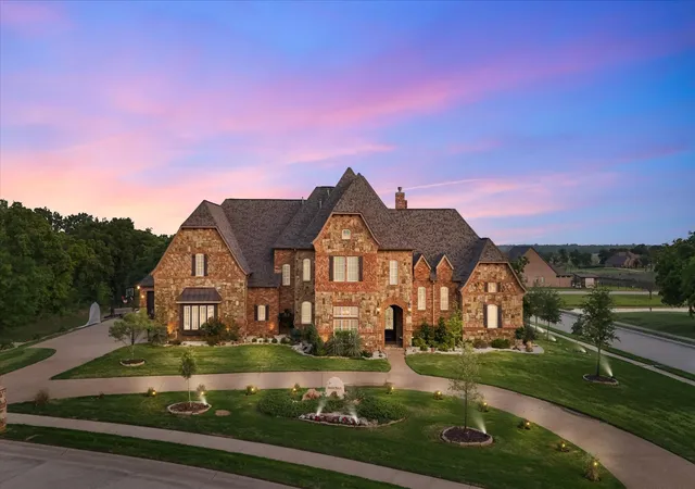 Photo 1 of Mansion for sale at 103 Oak Grv Ln, Boyd, TX 76023 | MLS# 21387246 | Listing updated on 2026-09-30