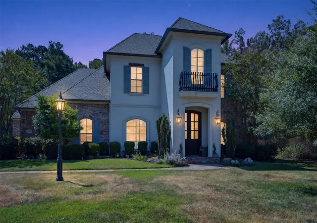 Photo 1 of Single family home for sale at 443 Oakwood Tr Ct, Shreveport, LA 71106 | MLS# 21395850 | Listing updated on 2026-09-26