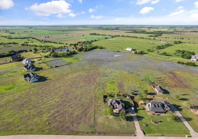 Photo 3 of Land for sale at 8 Hunter Pass, Waxahachie, TX 75165 | MLS# 21393317 | Listing updated on 2026-09-28