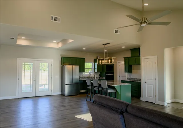 Photo 2 of Single family home for sale at 80 Catamaran Ct, Gordonville, TX 76245 | MLS# 21396087 | Listing updated on 2026-10-09