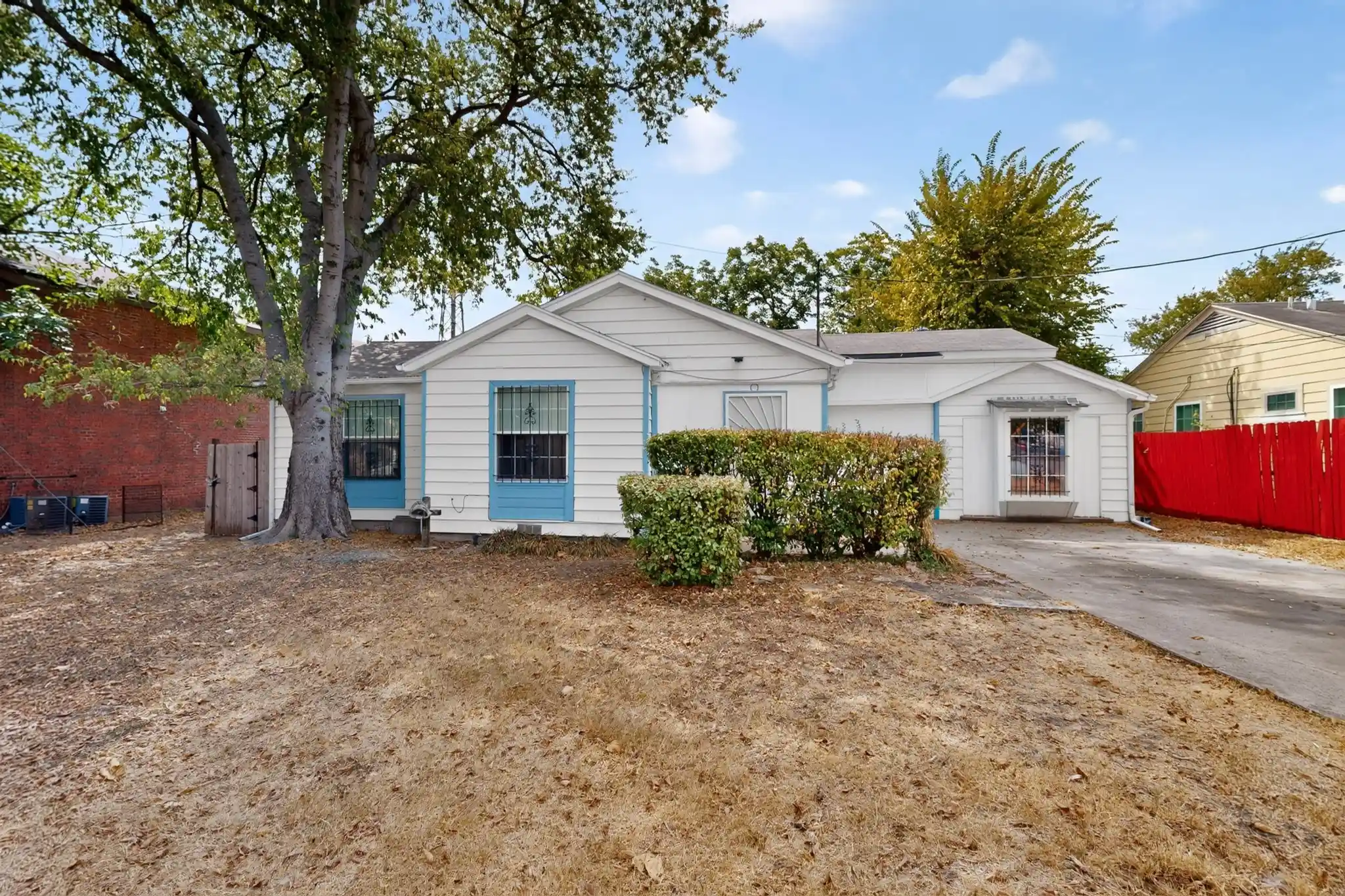 Photo 1 of Single family home for sale at 7928 Norvell Dr, Dallas, TX 75227 | MLS# 21396120 | Listing updated on 2026-10-14