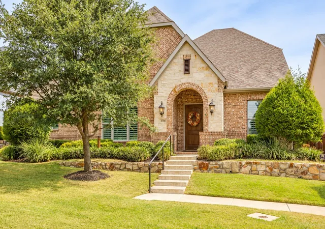 Photo 1 of Single family home for sale at 13708 Parkline Way, Aledo, TX 76008 | MLS# 21391885 | Listing updated on 2026-09-26