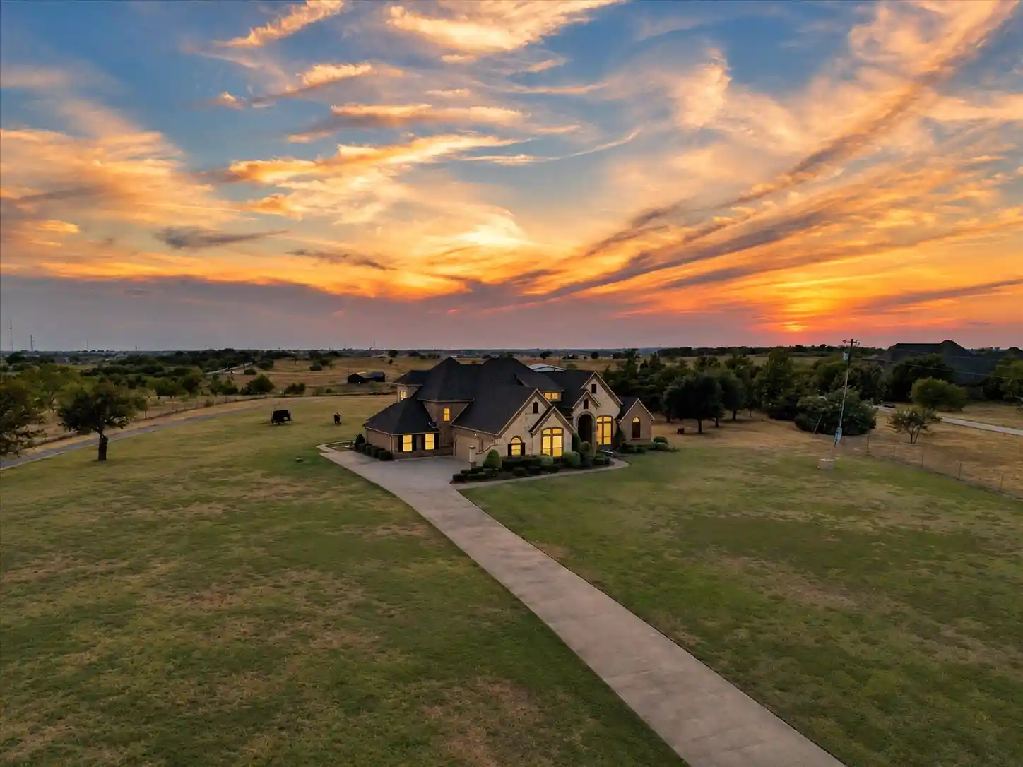 Single family home for sale at 1702 Private Rd 4011, Decatur, TX 76234 | MLS# 21389219