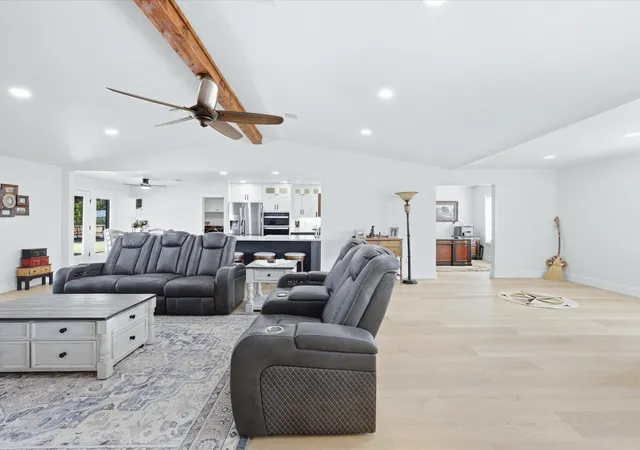 Photo 4 of House for sale at 3914 Alamo Rd, Bowie, TX 76230 | MLS# 21395639 | Listing updated on 2026-09-26