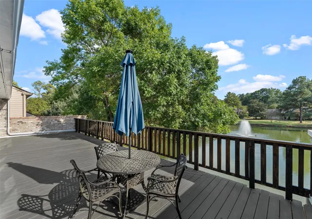 Photo 1 of Townhouse for sale at 300 Pierremont Rd #23, Shreveport, LA 71106 | MLS# 21394978 | Listing updated on 2026-10-05