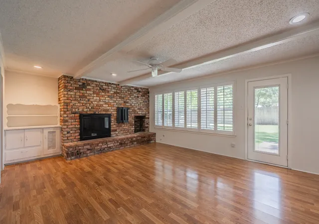 Photo 4 of Single family home for sale at 3513 Granada Dr, Richland Hills, TX 76118 | MLS# 21396217 | Listing updated on 2026-10-08
