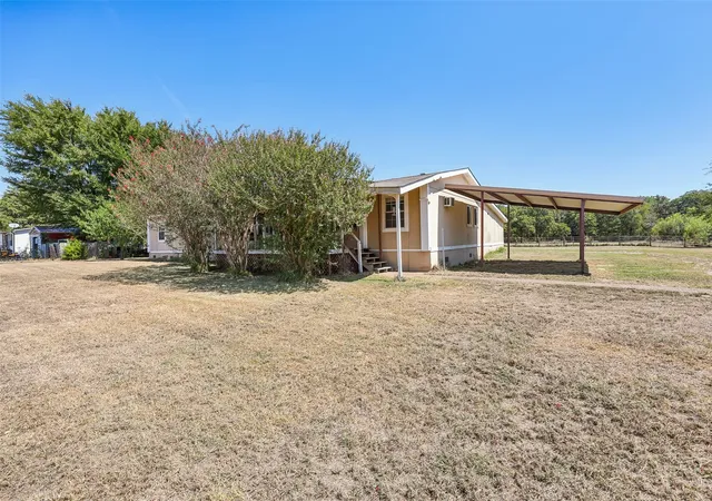 Photo 3 of Manufactured home for sale at 3393 Meadow Dr, Caddo Mills, TX 75135 | MLS# 21391831 | Listing updated on 2026-09-26